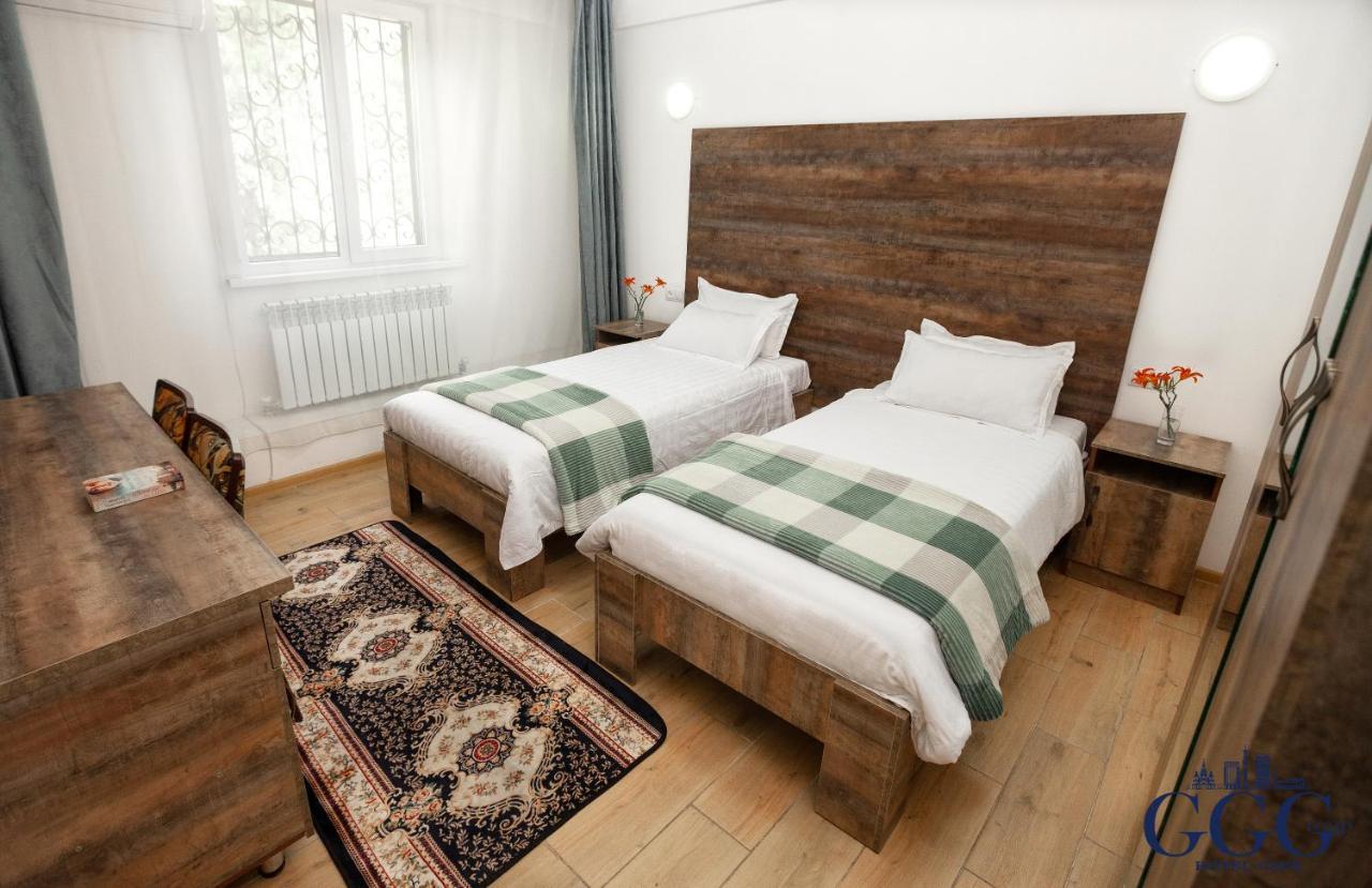 Gg Group Hotel Almaty Ngoại thất bức ảnh